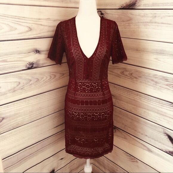 Forever 21 Burgundy Lace Short Sleeve Dress - Picture 1 of 7